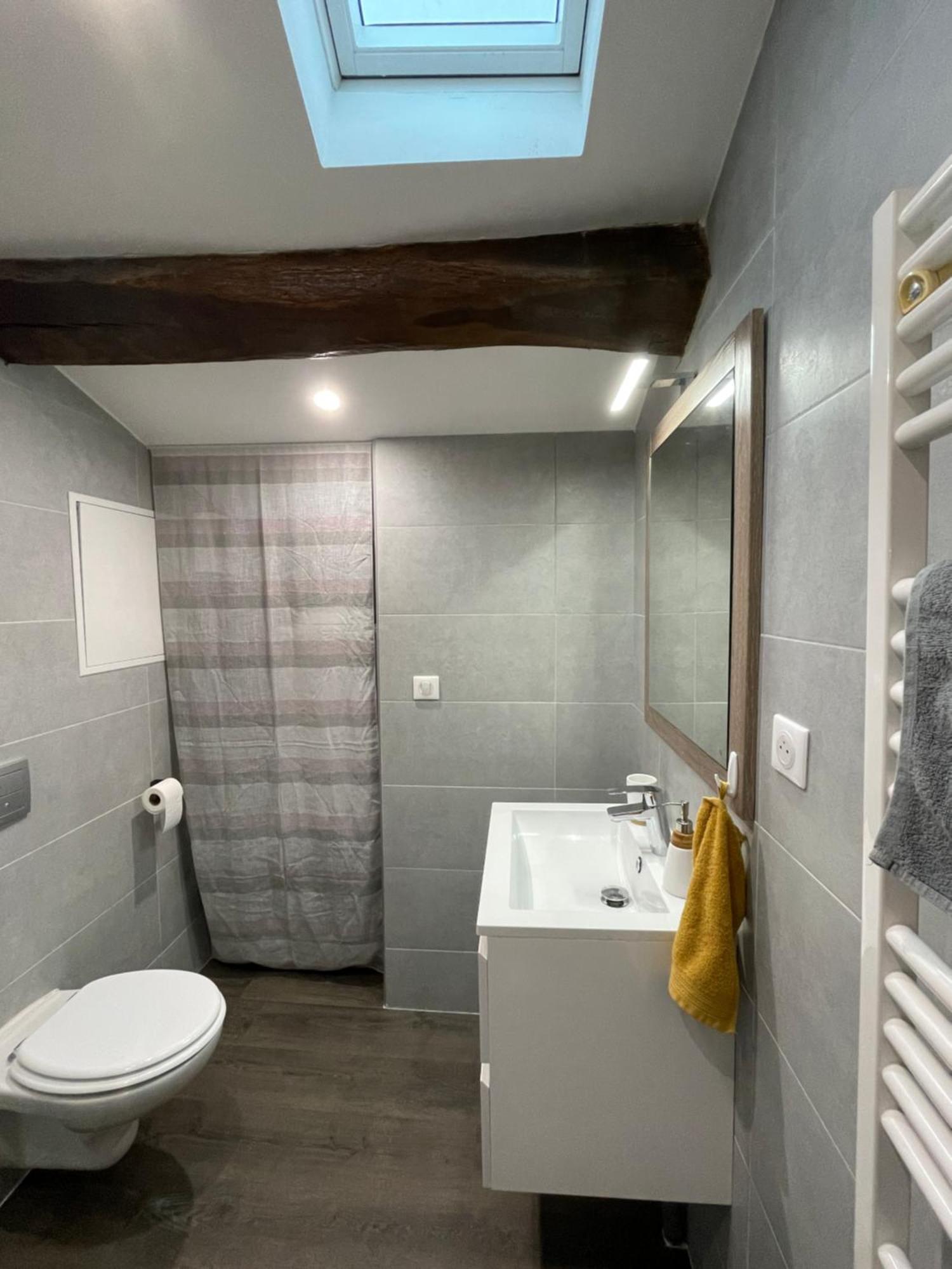 ニオールChez Jean-Yves Et Zoe - Le Saint Andre - Au Calme, Tres Propre, Proche Parkings, Climアパートメント エクステリア 写真