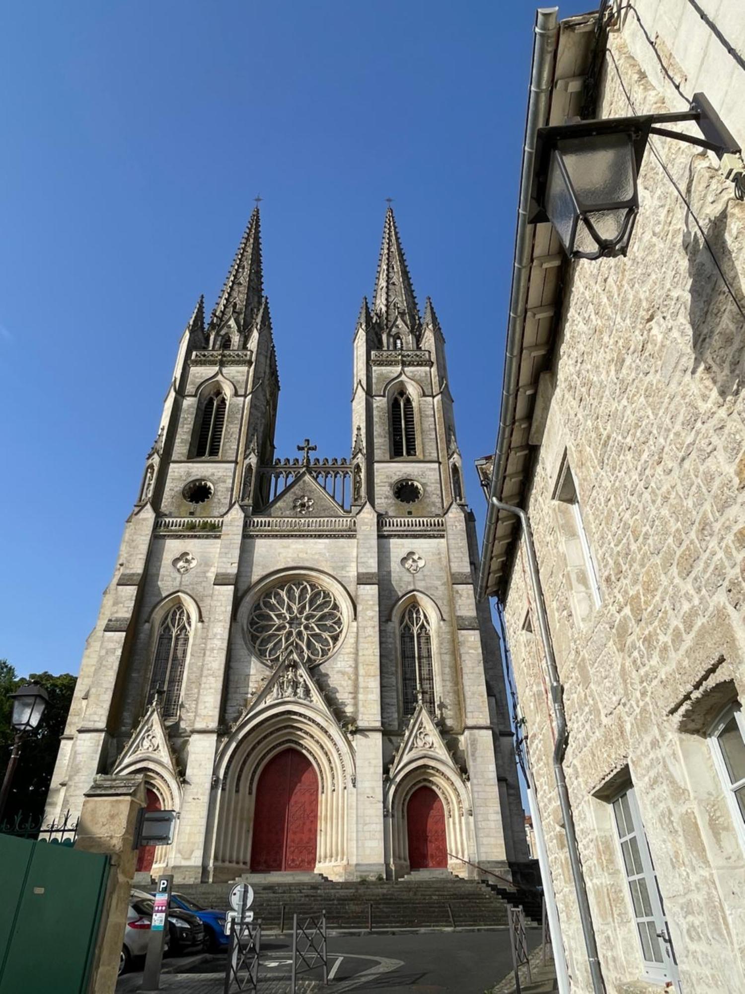 ニオールChez Jean-Yves Et Zoe - Le Saint Andre - Au Calme, Tres Propre, Proche Parkings, Climアパートメント エクステリア 写真