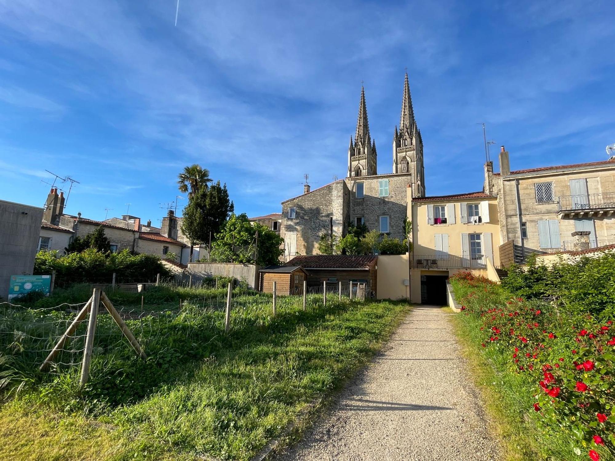 ニオールChez Jean-Yves Et Zoe - Le Saint Andre - Au Calme, Tres Propre, Proche Parkings, Climアパートメント エクステリア 写真
